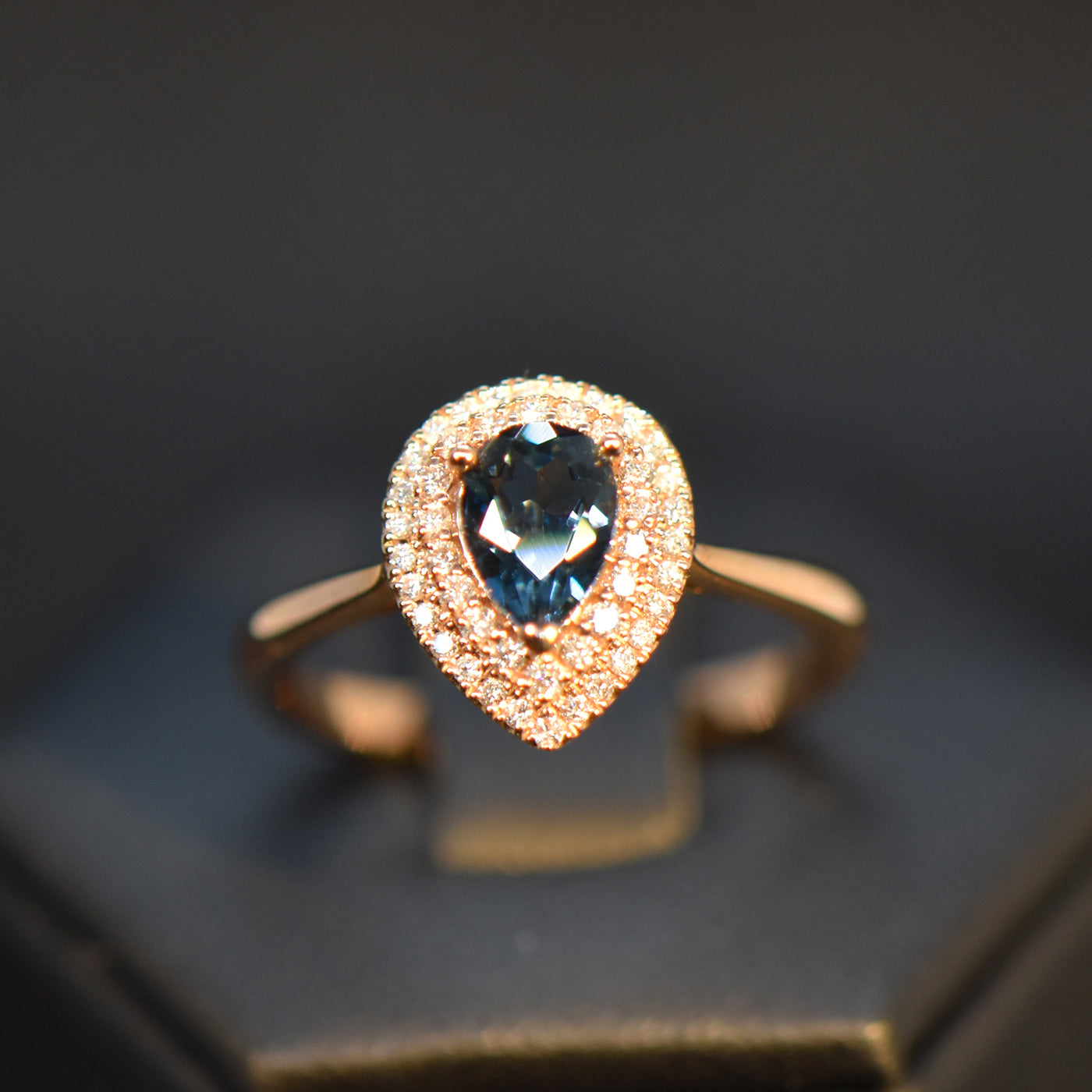 9ct Rose Gold London Blue Topaz & Diamond Set Pear Cluster TDW=0.29ct H-I/Si3