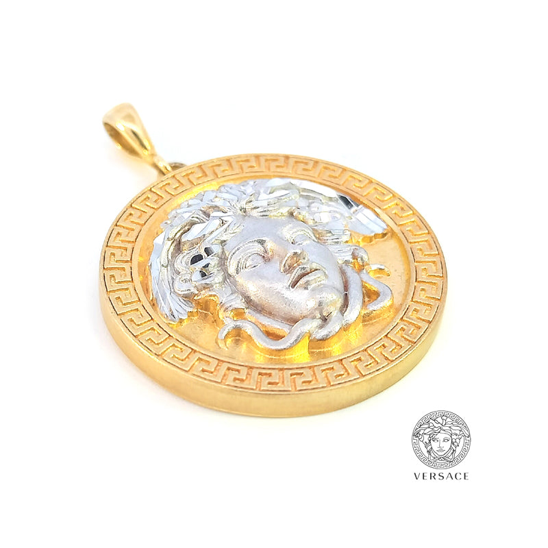 Pendentif médaillon Medusa Versace en or jaune et blanc 9 carats