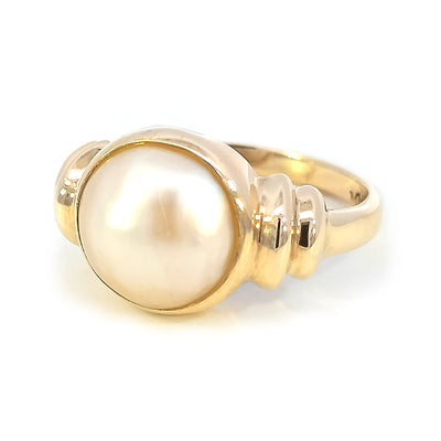 Pre-Loved 9ct Yellow Gold Mabe Pearl Ring