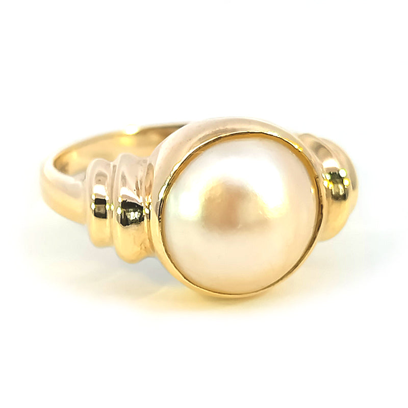 Pre-Loved 9ct Yellow Gold Mabe Pearl Ring