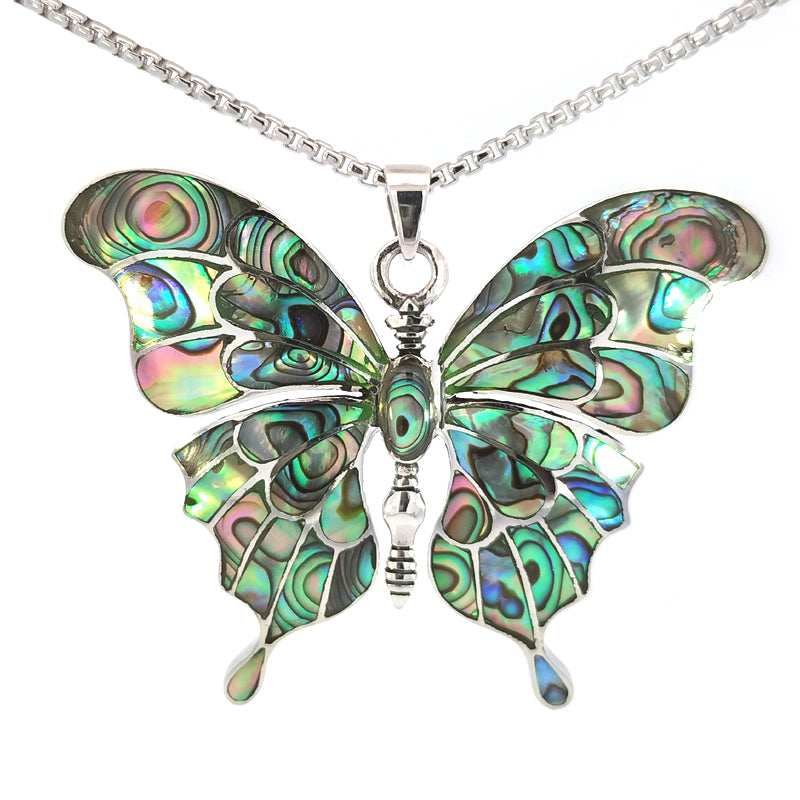 Pendente a forma di farfalla in argento sterling con marchio del negozio e conchiglia di Paua | Gioielli e articoli da regalo Kings Pocket – King's Pocket