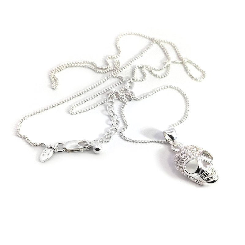 Ciondolo e collana con teschio in argento sterling con zirconi cubici