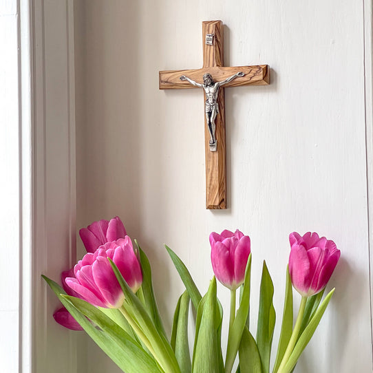 Olive Wood Plain Crucifix