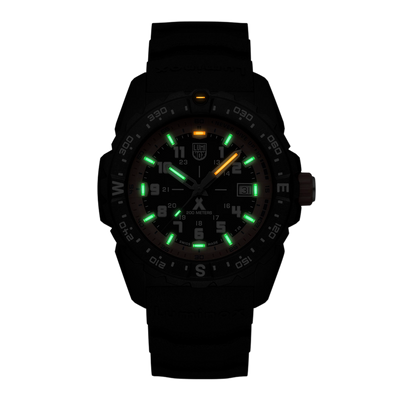 Montre de survie Luminox Bear Grylls pour la montagne - XB.3739