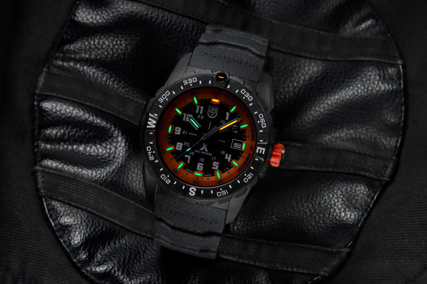 Montre de survie Luminox Bear Grylls pour la montagne - XB.3739