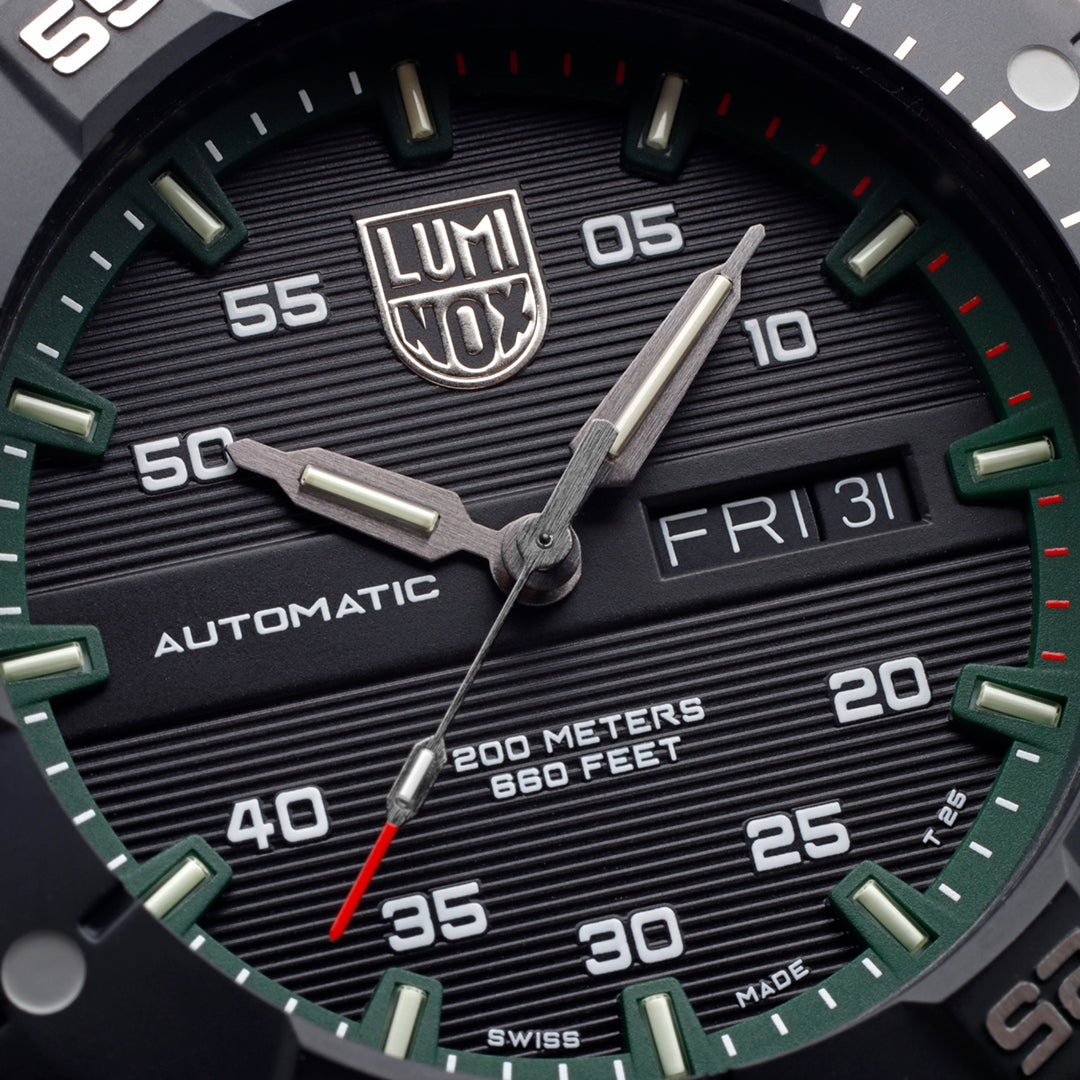 Orologio subacqueo militare Luminox Master Carbon SEAL automatico da 45 mm - 3877